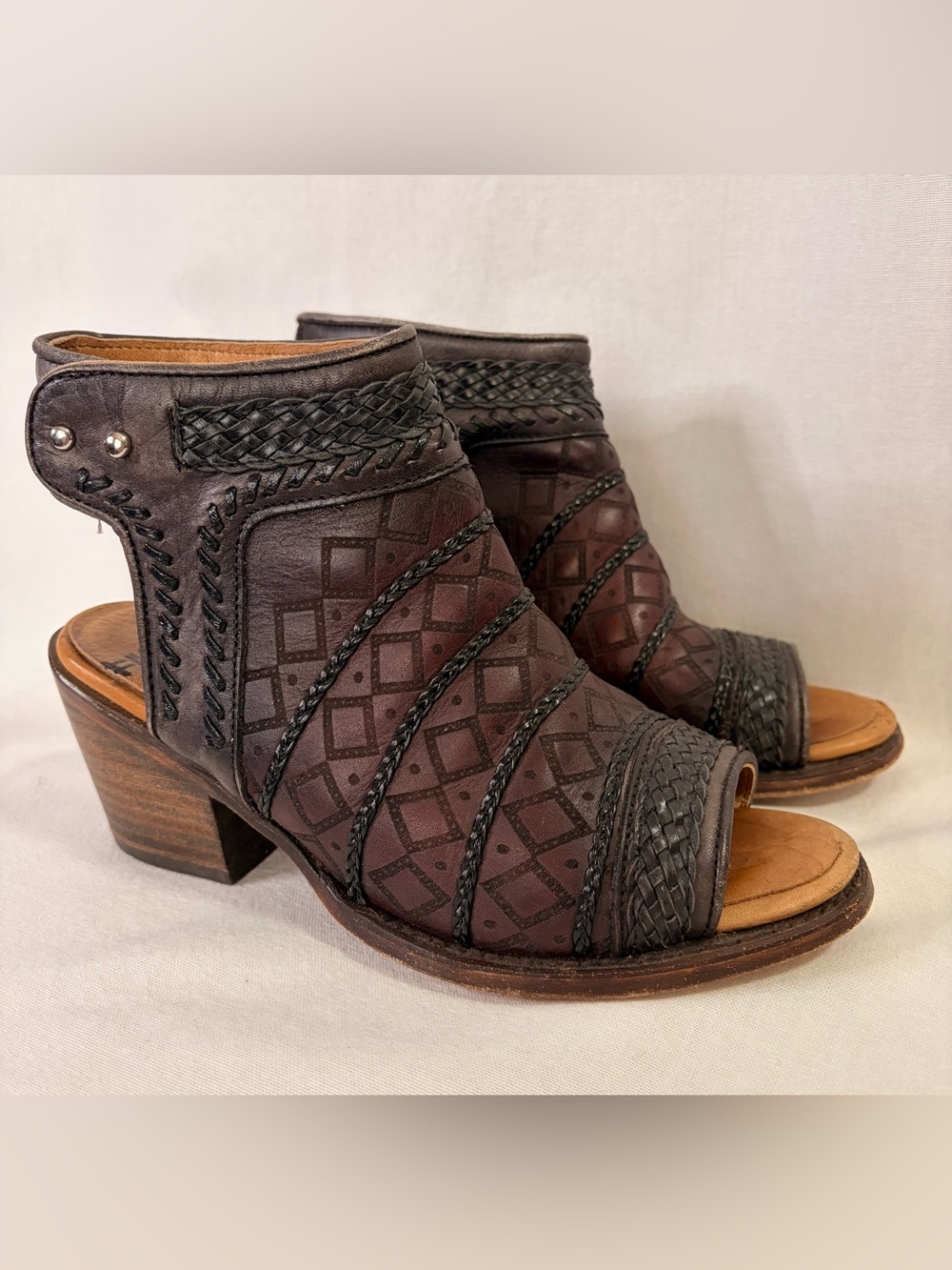 CORRAL Size 8W Leather Braided Open Toe Booties, Ankle Boots, Western Cowgirl